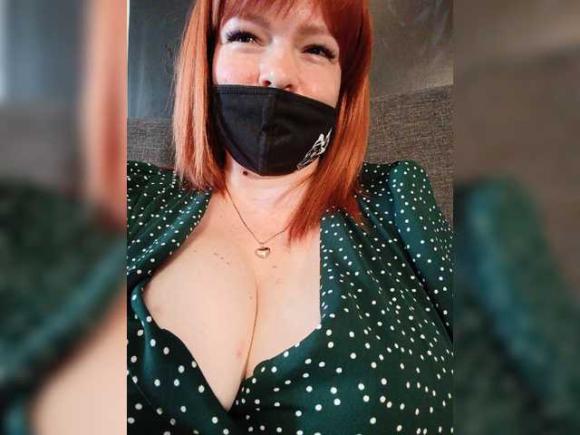 Vetka-konfetka0 live cam on BongaCams