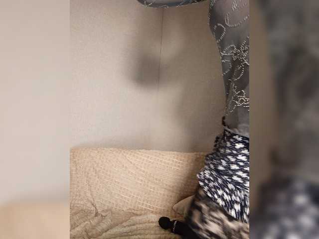 Vetka-konfetka0 live cam on BongaCams