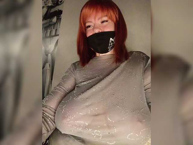 Vetka-konfetka0 live cam on BongaCams