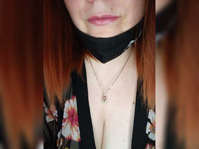 Vetka-konfetka0 live cam on BongaCams