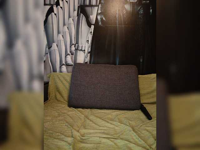 Vetka-konfetka0 live cam on BongaCams