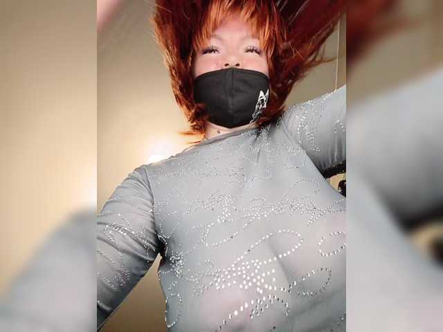 Vetka-konfetka0 live cam on BongaCams