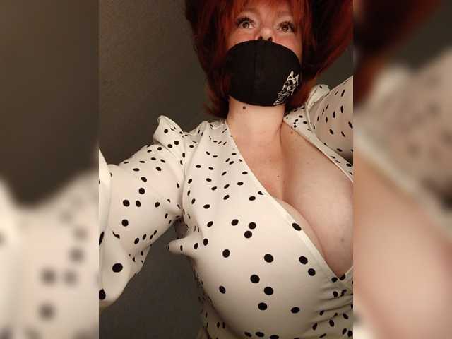 Vetka-konfetka0 live cam on BongaCams