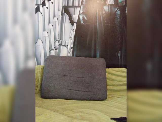 Vetka-konfetka0's BongaCams show and profile