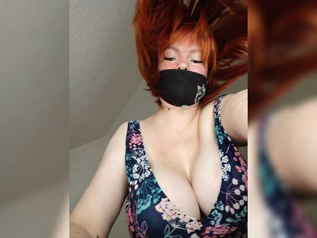 Vetka-konfetka0 live cam on BongaCams