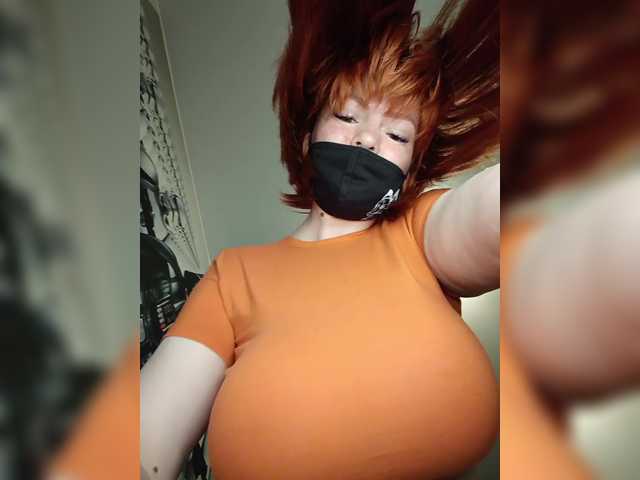 Vetka-konfetka0 live cam on BongaCams