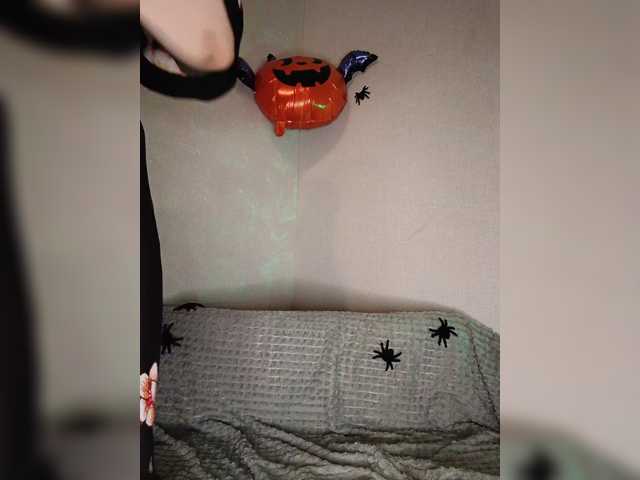 Vetka-konfetka0 live cam on BongaCams