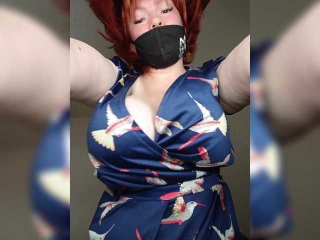Vetka-konfetka0 live cam on BongaCams