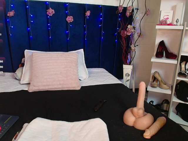 Sofia-boobs-- live cam on BongaCams
