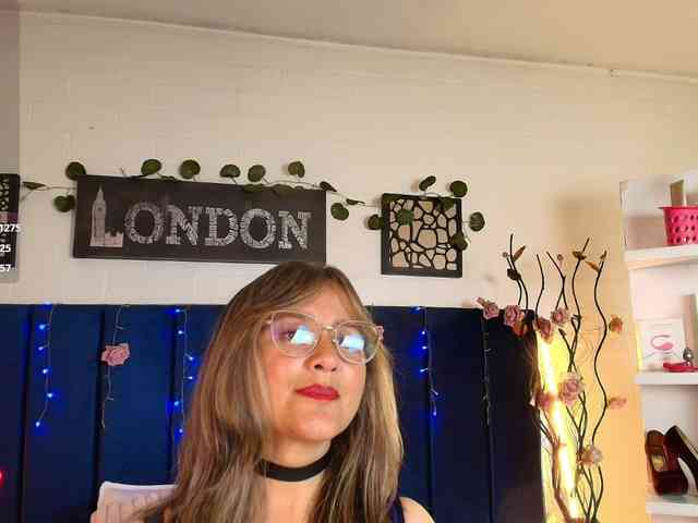 Sofia-boobs-- webcam