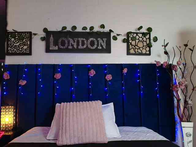 Sofia-boobs-- webcam
