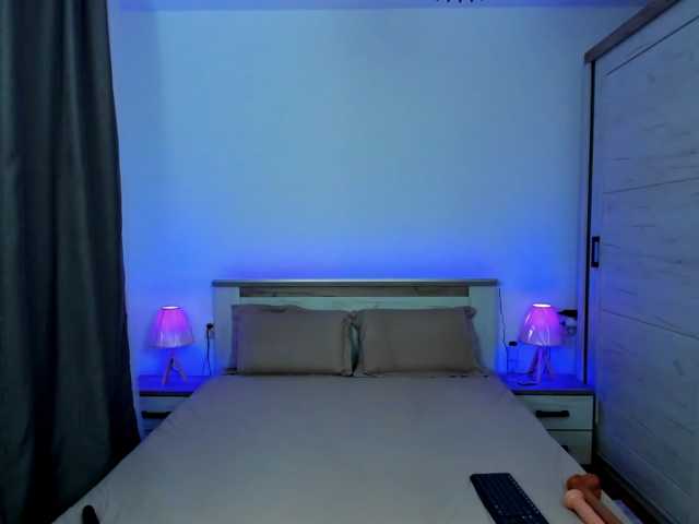 Misskarla01 live cam on BongaCams