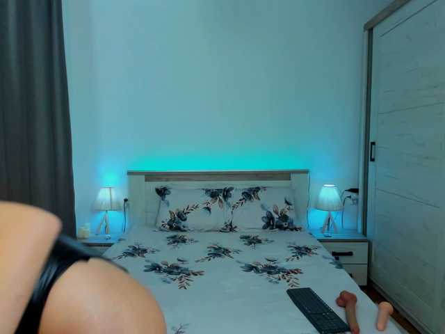 Misskarla01 live webcam show