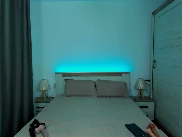 Misskarla01 live cam on BongaCams