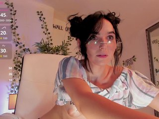 Moona-One Porn Show