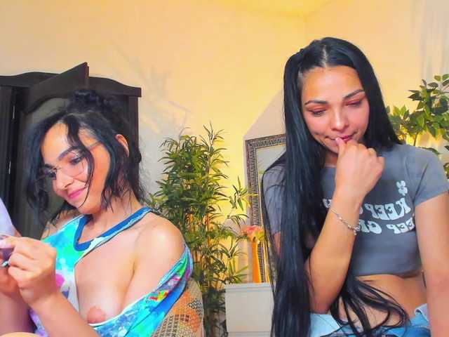 ingridblondy94 live webcam show