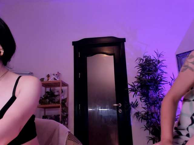 go to chat with Moona-One