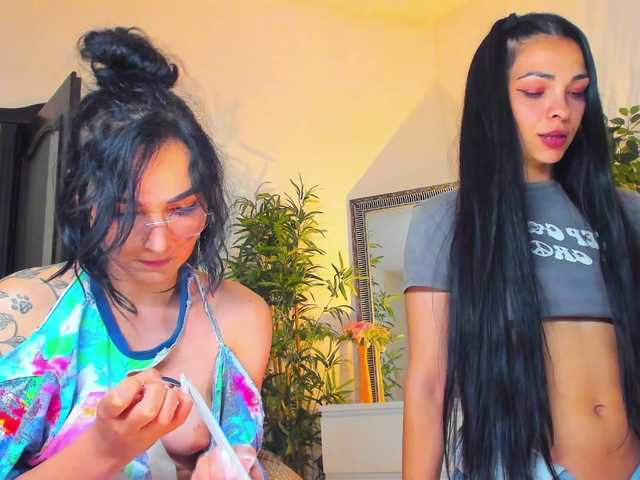 ingridblondy94 live webcam show