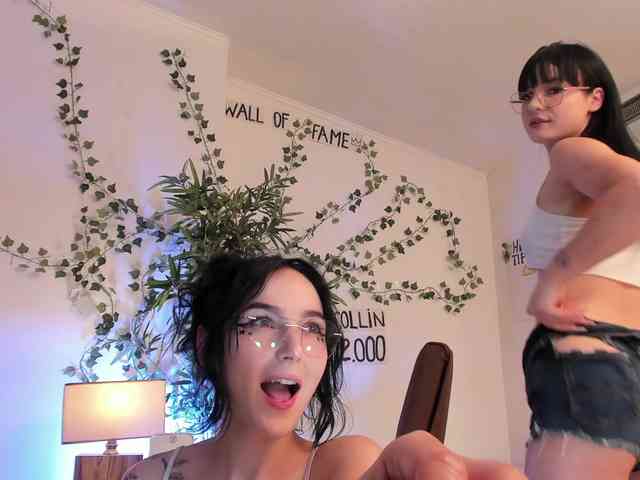 ingridblondy94 Live Webcam on BongaCams