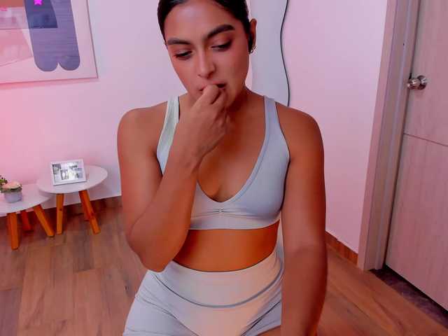 AmandaConner live cam on BongaCams
