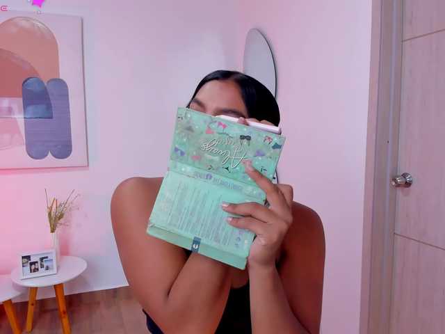 AmandaConner live cam on BongaCams
