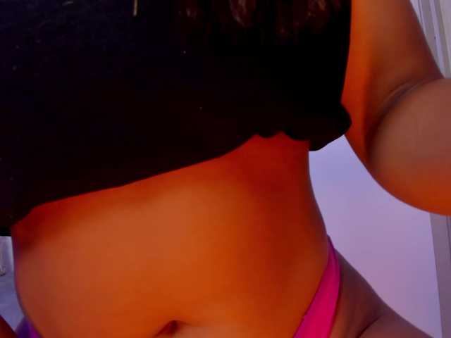 AmandaConner live cam on BongaCams