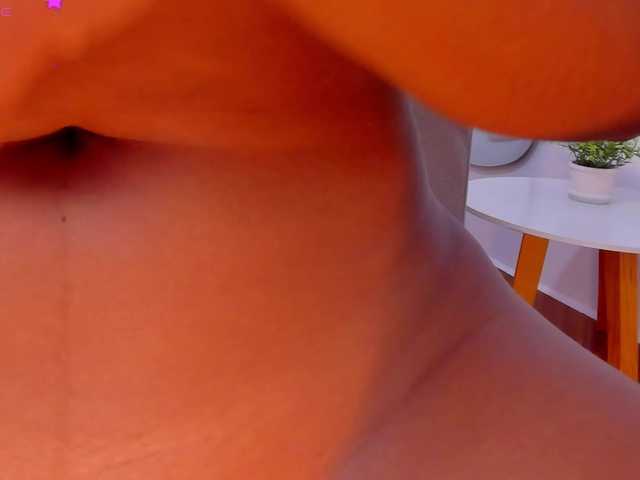 AmandaConner live cam on BongaCams