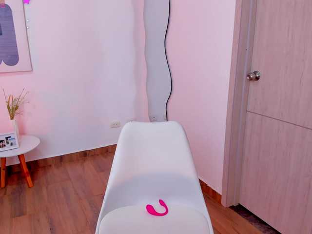 AmandaConner live cam on BongaCams