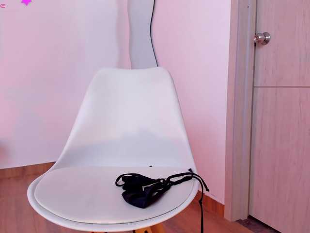 AmandaConner live cam on BongaCams
