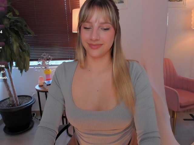 ameliegraham live cam on BongaCams