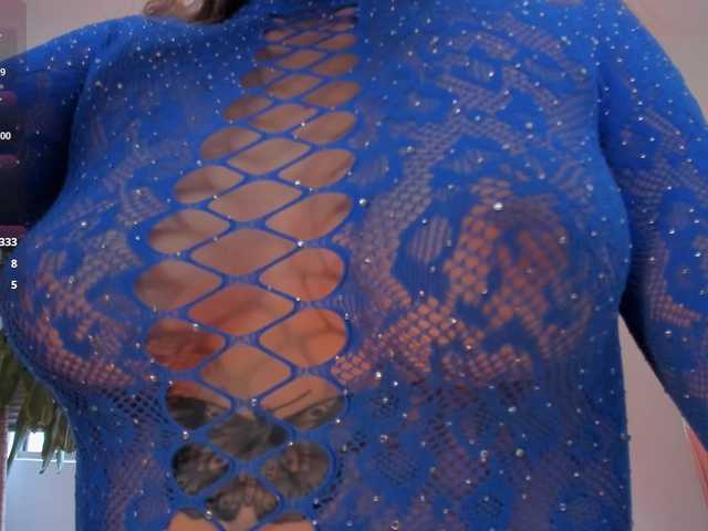 ameliegraham live cam on BongaCams