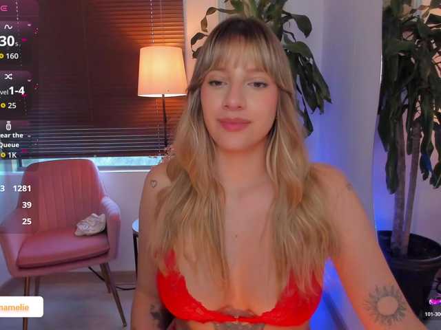 ameliegraham live cam on BongaCams