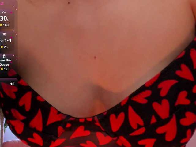 ameliegraham live cam on BongaCams