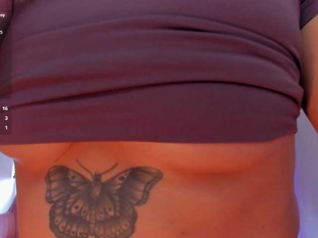 ameliegraham live cam on BongaCams