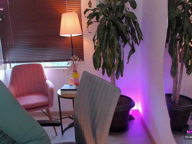 ameliegraham live cam on BongaCams