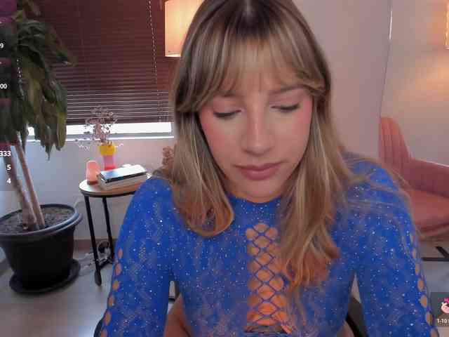 ameliegraham webcam