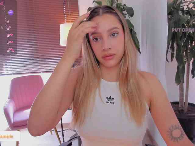 ameliegraham webcam