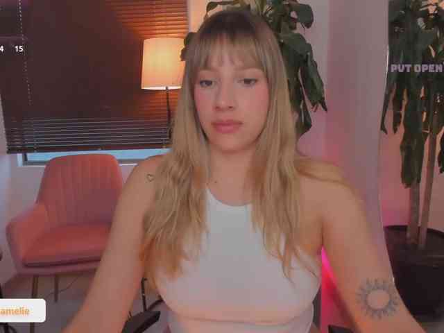 ameliegraham webcam