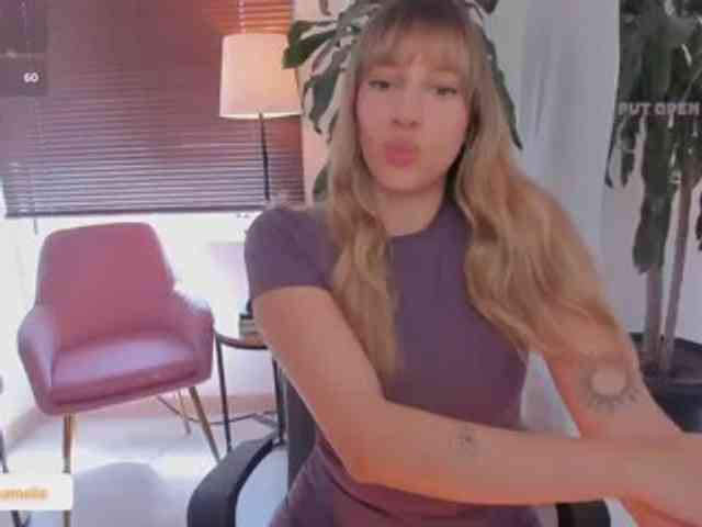ameliegraham webcam