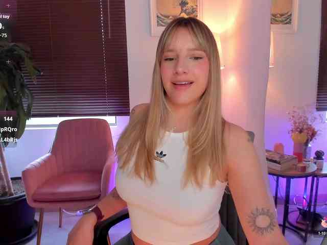ameliegraham webcam