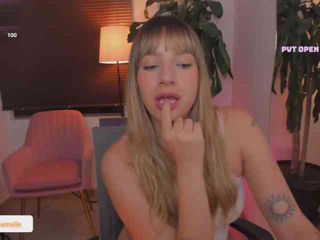 ameliegraham webcam