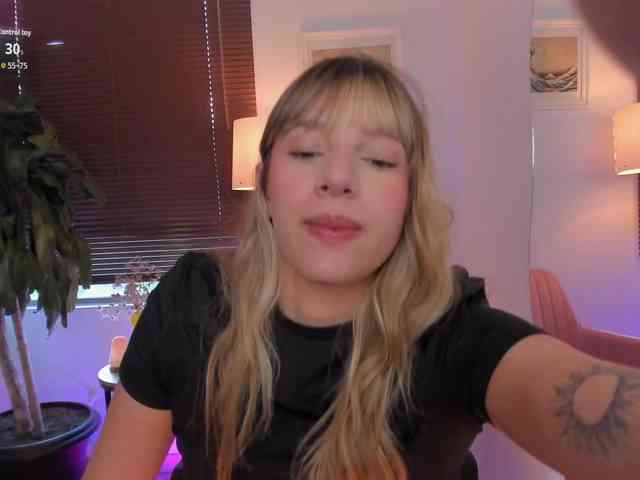 ameliegraham webcam