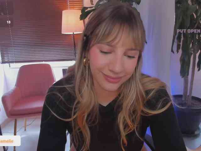ameliegraham webcam