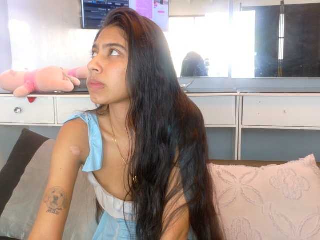 farianaall live cam on BongaCams