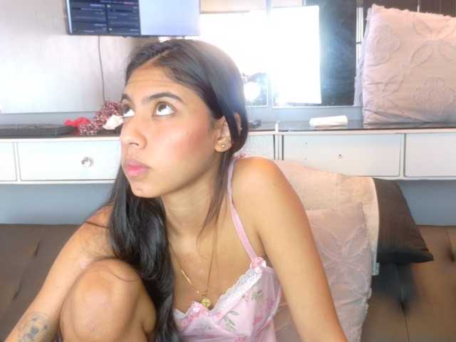 farianaall live webcam show
