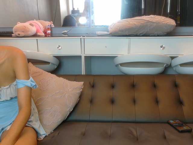 farianaall live cam on BongaCams