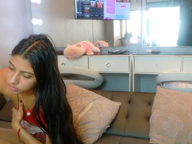 farianaall live cam on BongaCams