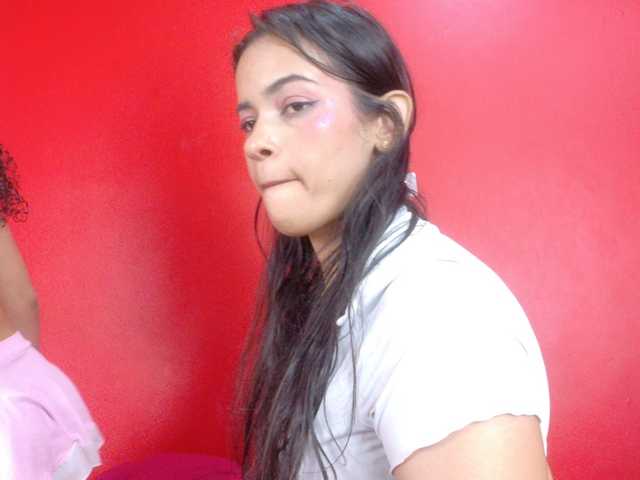 farianaall live cam on BongaCams