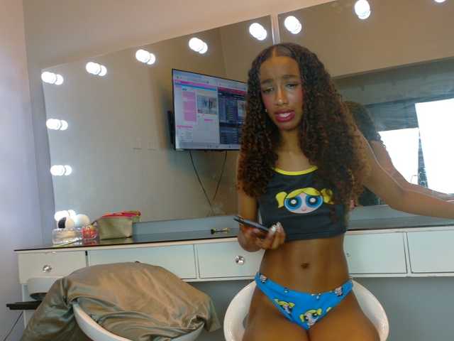  farianaall chat room