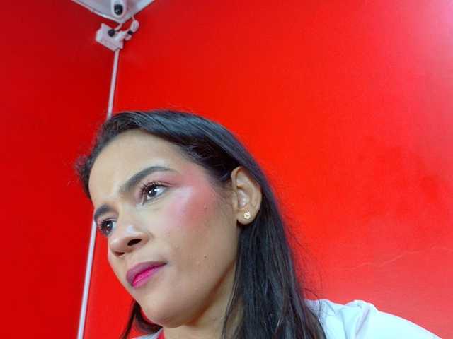 farianaall live cam on BongaCams